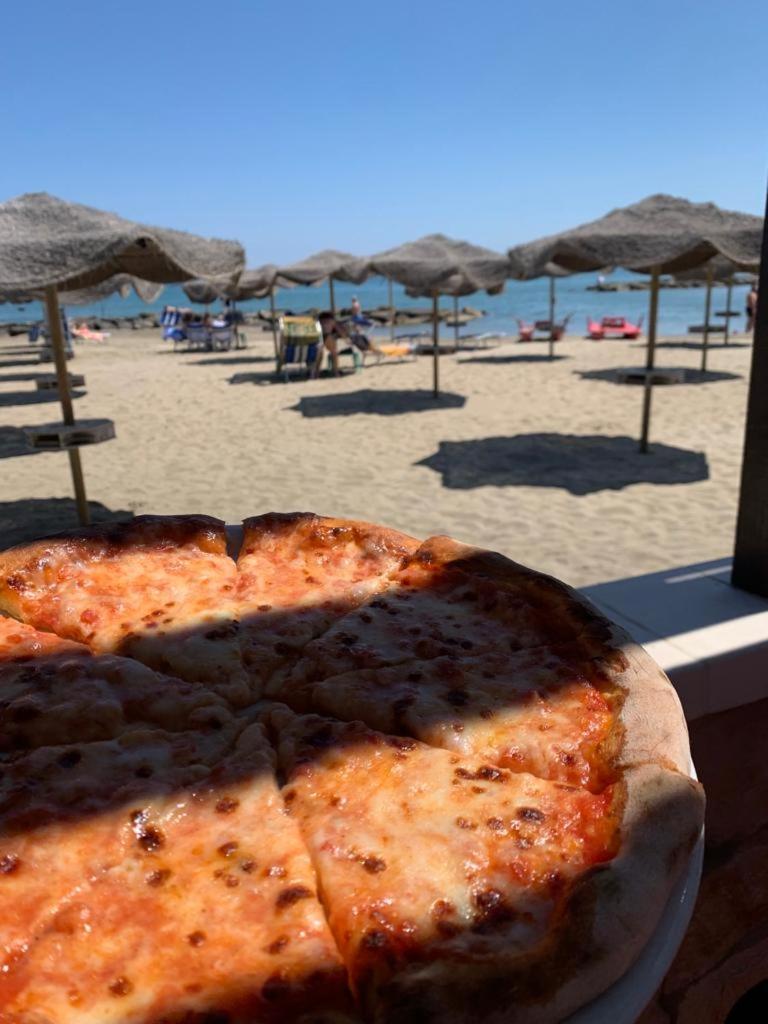 Villaggio Turistico La Baia Degli Angeli Margherita Di Savoia Eksteriør bilde